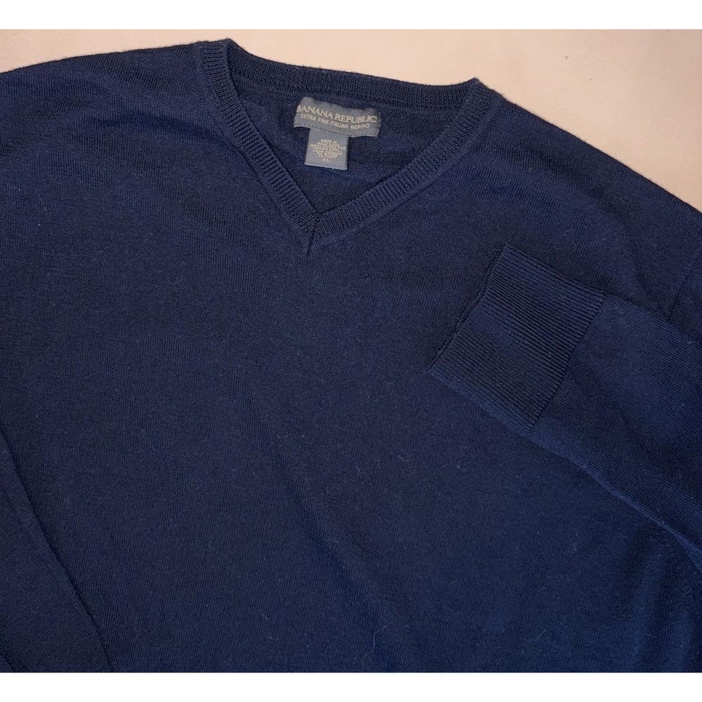 Banana Republic Men Fine Italian Merino Wool Raglan V Neck Sweater Navy Blue XL